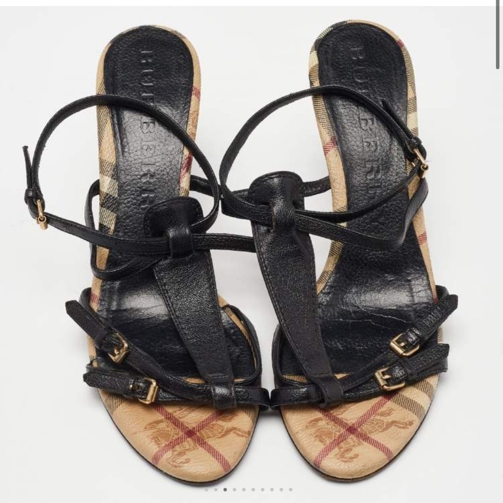 Burberry black lether T_bar ankle strap heels sandals - Picture 2 of 10